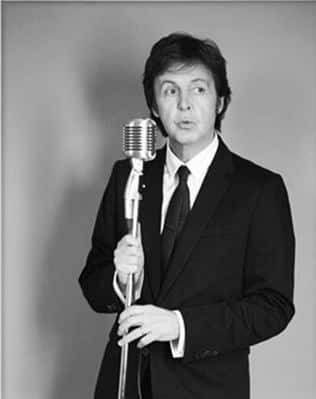 Paul McCartney : l'hommage d'un fan à Paul et Nancy... à Nancy !