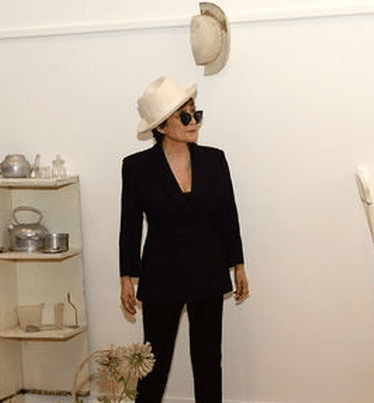 Un premier «one woman show» pour Yoko Ono