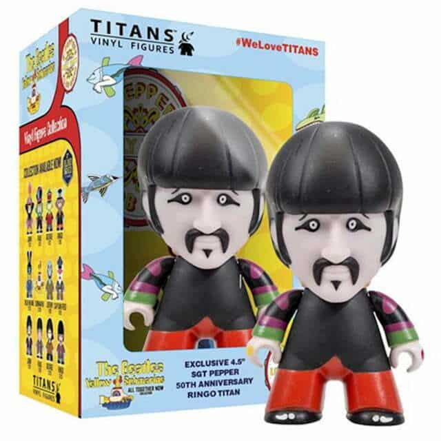 Des fans japonais toujours gâtés ! #beatles #japon #figurine