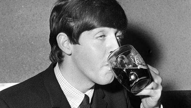 Paul McCartney : la sobriété avant tout ! #paulmccartney #oneonone