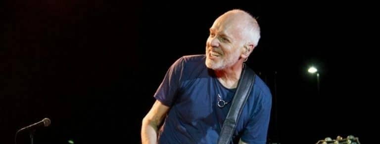 [REVUE DE PRESSE] De George Harrison à David Bowie, le guitariste Peter Frampton sort un album de reprises