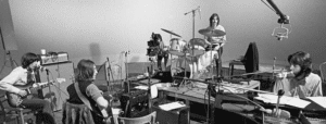 Peter Jackson révèle les astuces et facéties des Beatles lors des séquences de tournage de 1969
