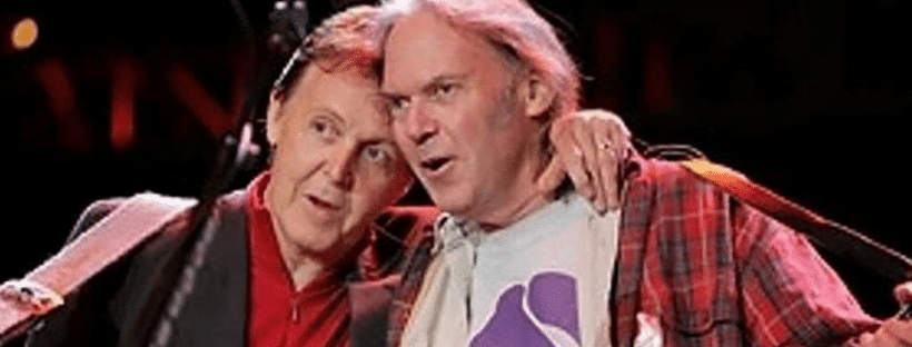 Neil Young est la seule personne à interpréter les paroles originales de "I Saw Her Standing There" de Paul McCartney