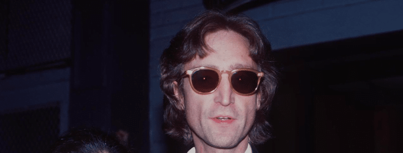 La réaction déchirante de Yoko Ono à la mort de John Lennon a été contestée à plusieurs reprises