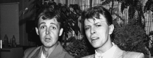 Paul McCartney a estimé que cet album de Wings était un "désastre" mais a changé d'avis en passant du temps avec David Bowie