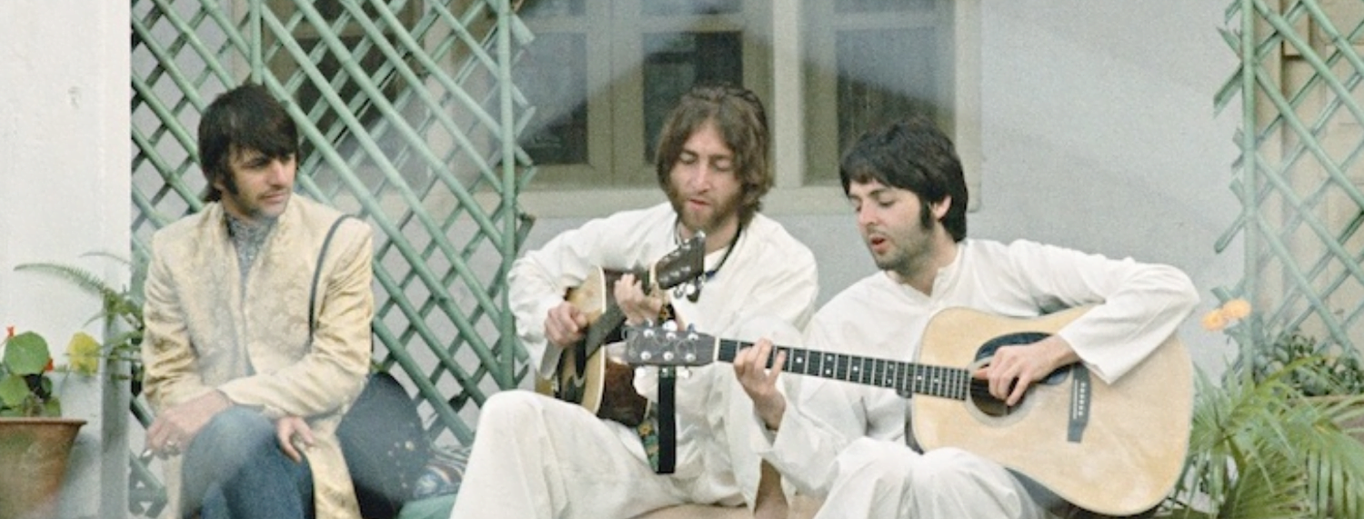 Les Beatles en Inde en 1968