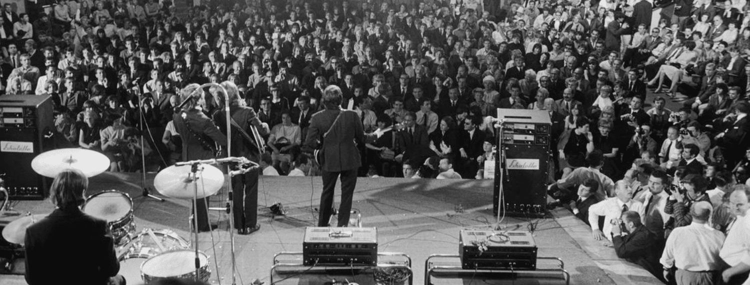 Les beatles vieux sur scène
