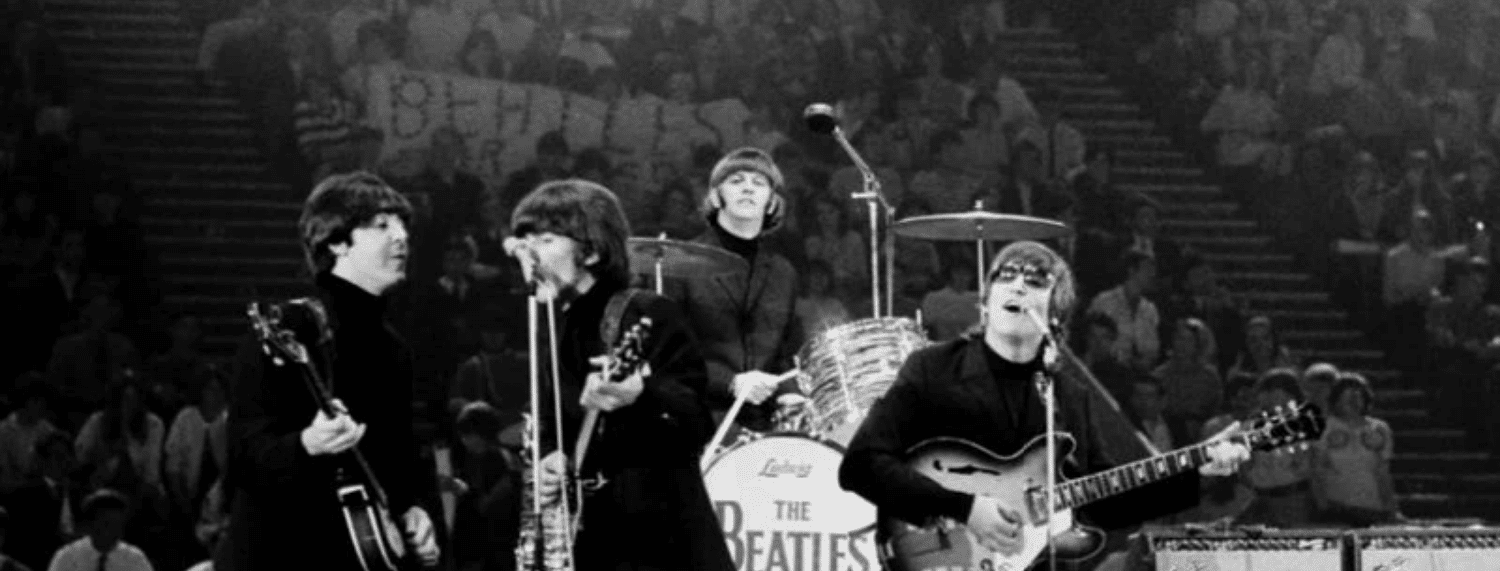 Lorsque les Beatles arrivent à San Francisco pour la dernière étape de leur tournée américaine de 1966, ils sont épuisés. Le groupe était passé par les États-Unis deux fois au cours des trois années précédentes, et leur dernière série de dates les a trouvés en proie à une controverse permanente. En particulier, John Lennon a fait des commentaires sur le fait que le groupe était plus grand que Jésus, ce qui a galvanisé une grande partie de leur fanbase du Sud. Le groupe n'a pas hésité non plus à exprimer sa désapprobation de la guerre du Vietnam, à une époque où les protestations contre la guerre n'étaient pas encore aussi répandues qu'elles le seraient plus tard dans la décennie.