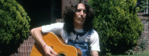 Quelle chanson George Harrison a écrit en quittant les Beatles ?