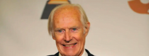 Sir George Martin, producteur de la quasi-totalité des enregistrements des Beatles et auteur, arrangeur et musicien accompli aux innombrables réalisations, est né à Highbury, dans le nord de Londres, le 3 janvier 1926.