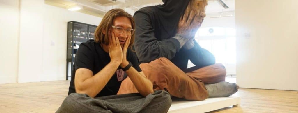 Les mots du grand John Lennon, aujourd'hui décédé, pourraient englober la beauté de l'art sous toutes ses formes. Pour l'artiste Stuart Semple, le chanteur et guitariste des Beatles a été une figure incontournable. Lors d'une interview pour le podcast du Daily Echo, The Echo Dispatch, le peintre et sculpteur originaire de Bournemouth a parlé de ses inspirations : "Différentes personnes m'inspirent tout le temps. Il y en a certaines auxquelles je reviens sans cesse.