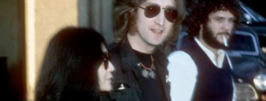 John lennon donne son avis sur la chanson We Love You des Rolling Stones