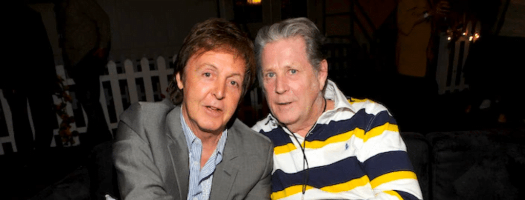 Paul McCartney a fondu en larmes en interprétant "God Only Knows" avec Brian Wilson. Il évoque aussi l’émotion que lui procure "Brainwashed" de George Harrison.