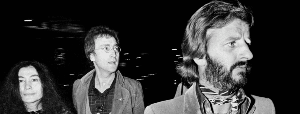 Comment Ringo Starr a réussi à calmer John Lennon en colère contre paul McCartney
