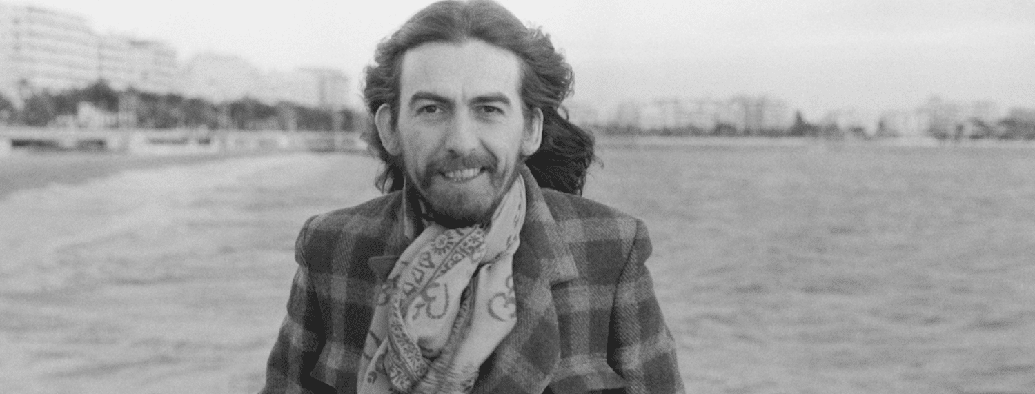 George Harrison et Eric Idle ont perturbé Norman Lear et sa femme en jouant de la musique dans un hôtel des îles Vierges britanniques George Harrison et Eric Idle ont perturbé Norman Lear et sa femme en jouant de la musique dans un hôtel des îles Vierges britanniques