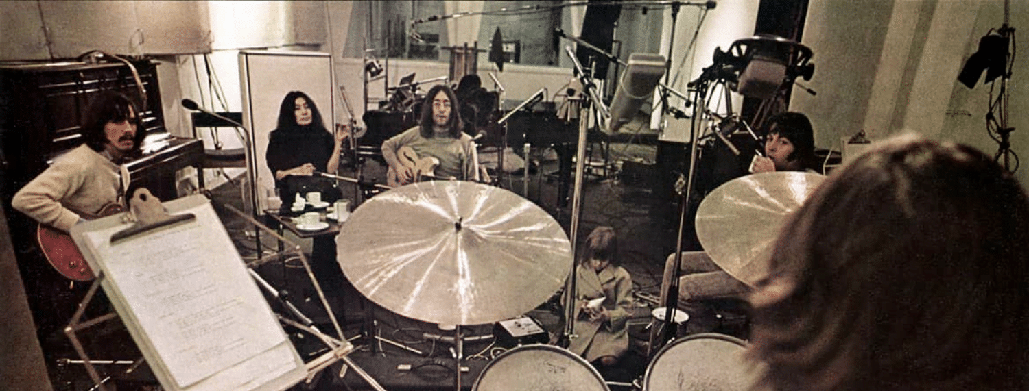 Les Beatles en studio en 1969