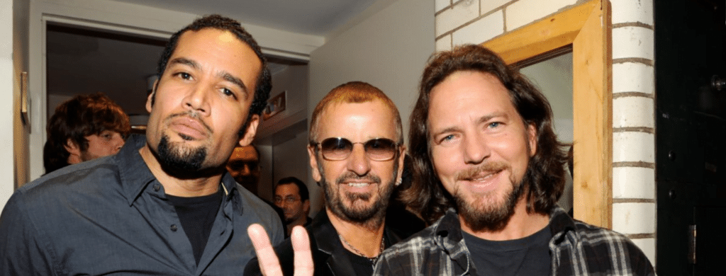 Eddie Vedder de Pearl Jam rend hommage aux Beatles