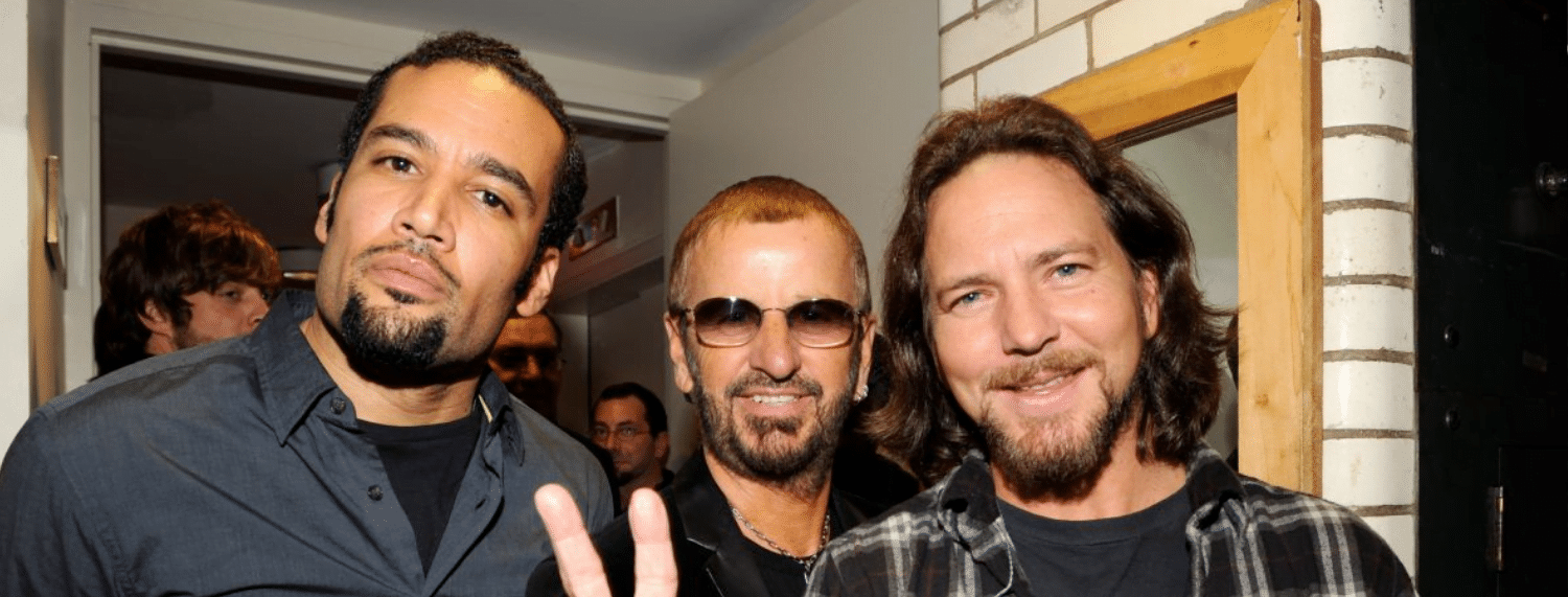 Eddie Vedder de Pearl Jam rend hommage aux Beatles