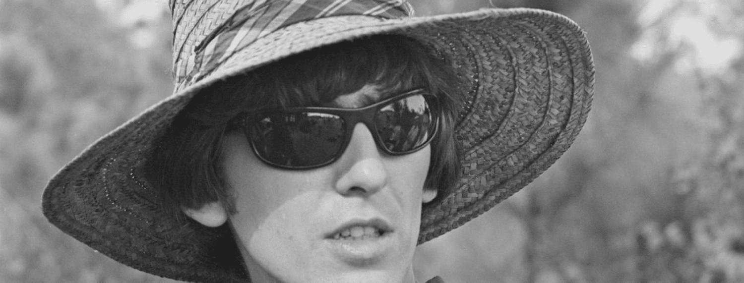 Quelle est la date d'anniversaire de George Harrison ? Quand George Harrison est-il né ?