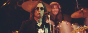 Que pensait John Lennon de Elvis Presley ?