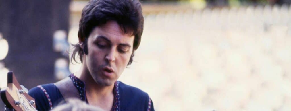 Paul McCartney et les wings en concert à Juan-les-pins en 1972
