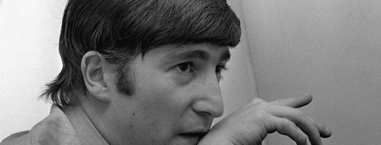 Quelle chanson des beatles a mis à mal la voix de John lennon