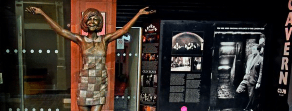 Cilla Black était-elle amie avec les Beatles ? Amitié avec les Fab Four
