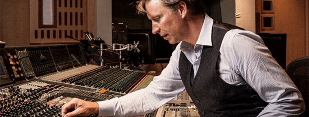 Que pense Giles Martin des chansons des Beatles ?