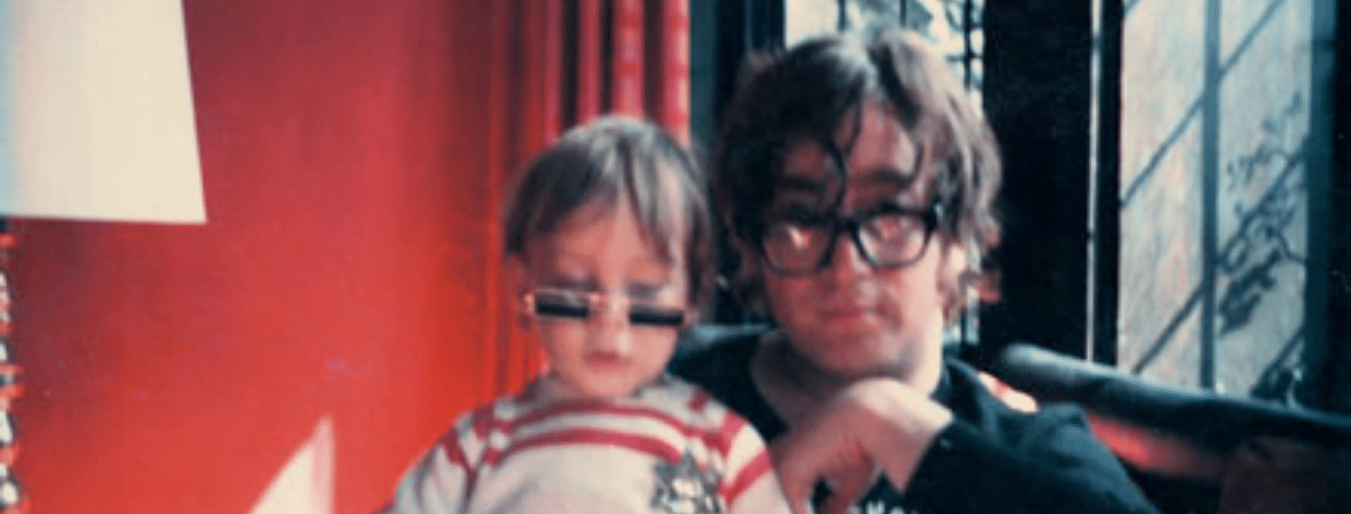 Quel est l'avis, que pense Julian Lennon de la chanson des Beatles Julia ?