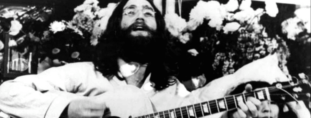 Quelle est l'histoire de la chanson de John Lennon : Give peace a chance