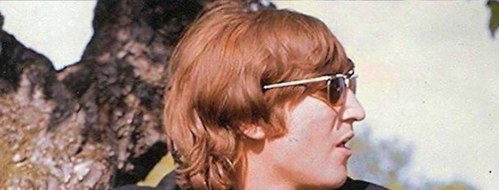 John Lennon, guitariste des Beatles aimait-il écrire des chansons ?