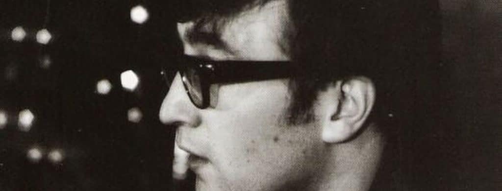 Quel album de John Lennon ressemble le plus à un album des Beatles ?