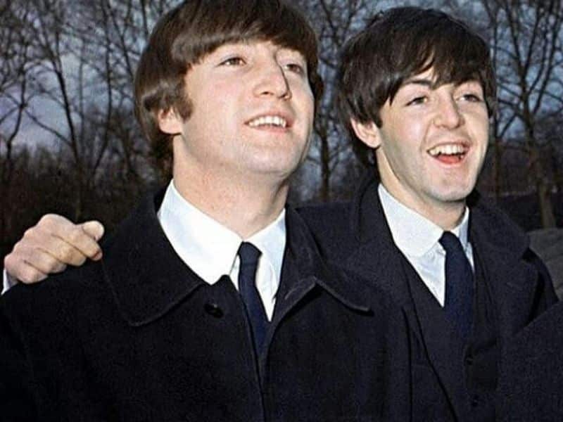 Sur combien de disques sont répartis les chansons de Paul McCartney ?