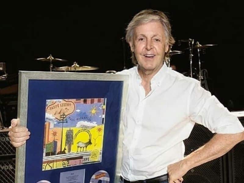 Existe-t-il des compilations des meilleures chansons de Paul McCartney ?