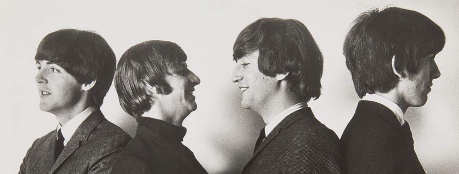 Le 9 mai 1962, Brian Epstein rencontre George Martin aux studios EMI