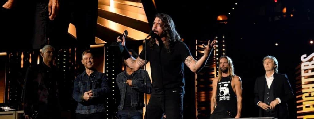 La chanson des Foo Fighters avec Paul McCartney à la batterie et Taylor Hawkins au chant