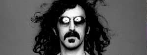 John Lennon a un jour reproché à Frank Zappa d'être un "putain d'intellectuel".