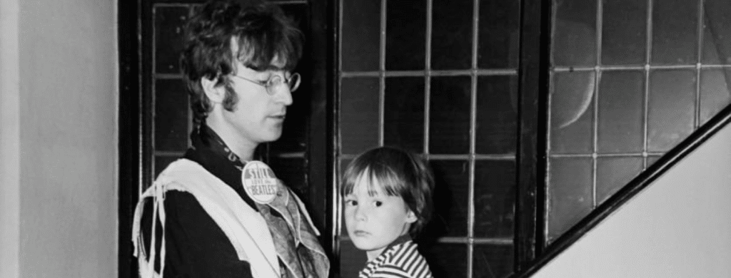 La chanson des Beatles dont John Lennon a dit qu'elle était "traumatisante" à chanter.