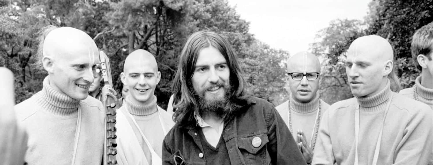 George Harrison dit que les gens ne savaient pas qu'il était drôle parce qu'il faisait des chansons religieuses dans les Beatles