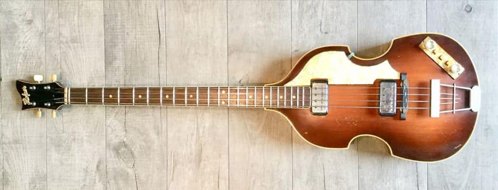 Pourquoi Paul McCartney s'est tourné vers la basse Höfner