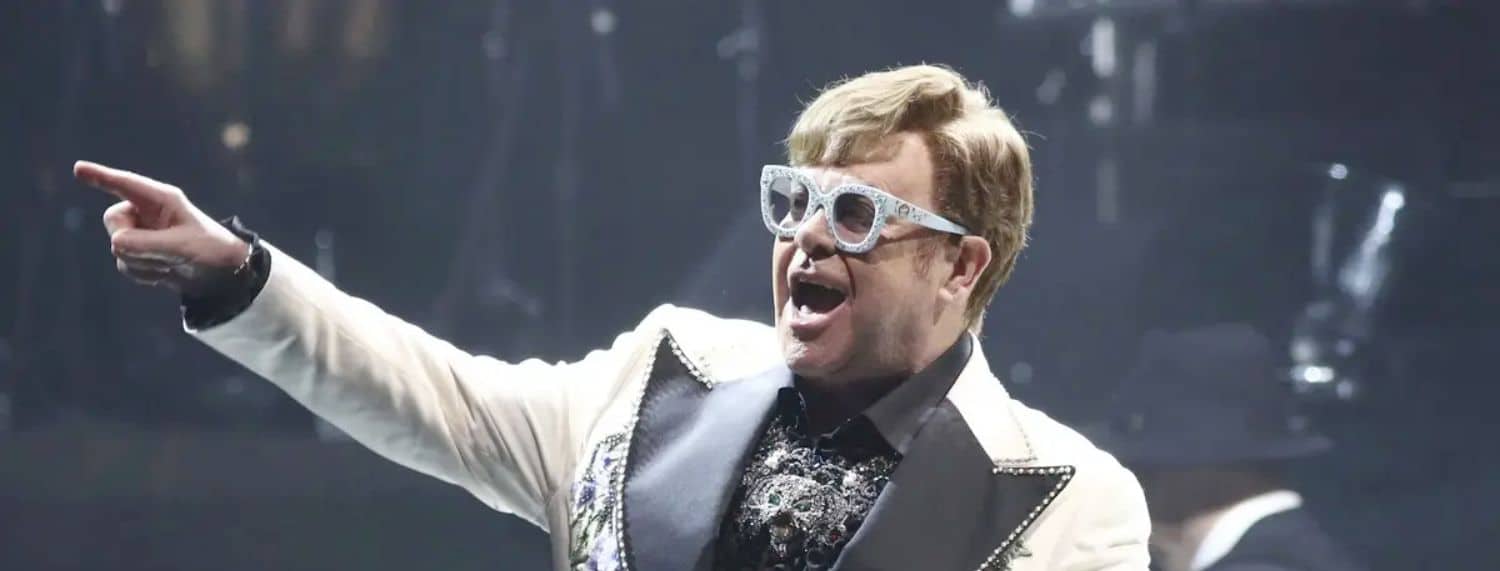 La chanson préférée d'Elton John par les Beatles. La chanson préférée d'Elton John par les Beatles.