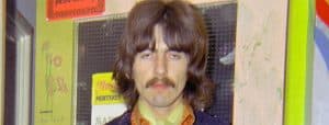 Olivia, la femme de George Harrison, a reçu des lettres de haine et des menaces de mort de la part de fans obsessionnels, voici ce qu'elle a fait