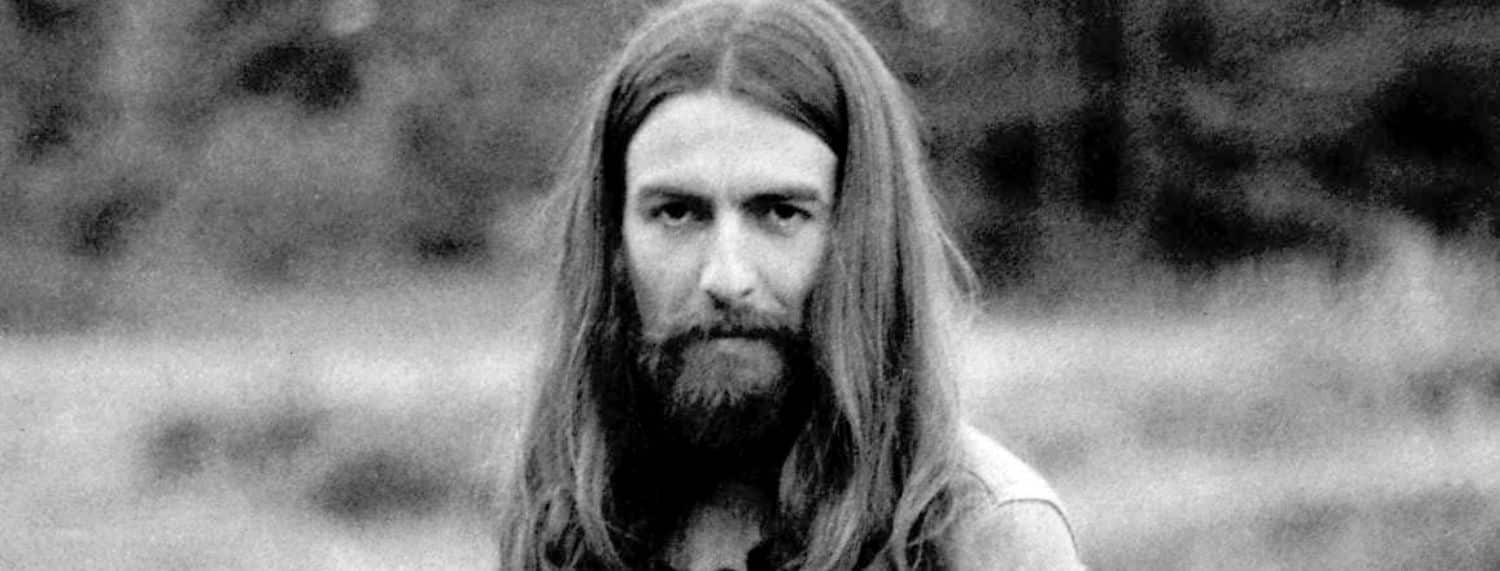 George Harrison a jeté du jus d'orange sur l'attaché de presse des Beatles pour avoir ajouté des interviews à son programme