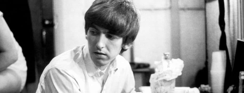 Le cousin Brucie a déclaré que George Harrison était "plus présent" que le reste des Beatles.