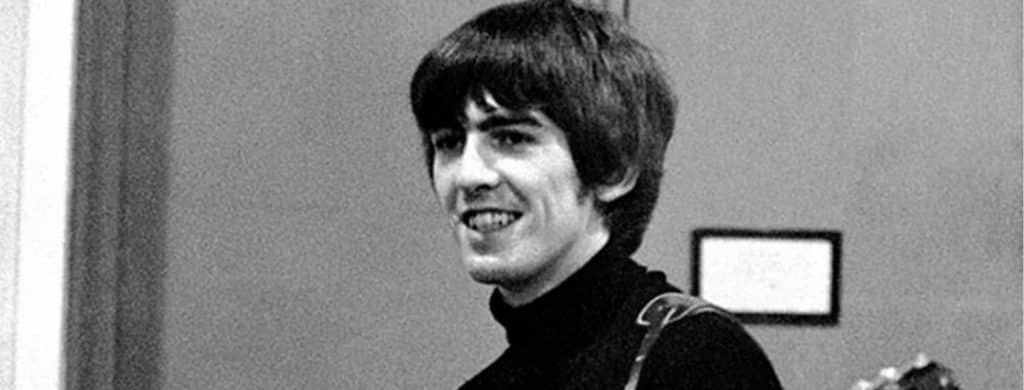 George Harrison a jeté du jus d'orange sur l'attaché de presse des Beatles pour avoir ajouté des interviews à son programme