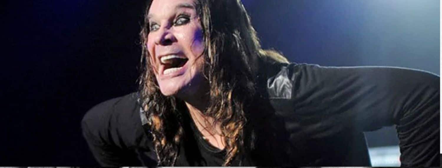 Ozzy Osbourne a nié que les Beatles aient inventé le heavy metal. Ozzy Osbourne a nié que les Beatles aient inventé le heavy metal.