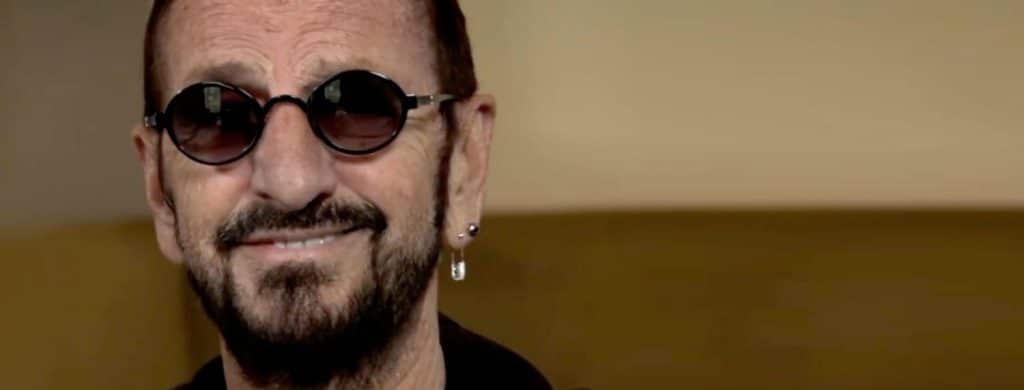 Comment jouer de la batterie comme Ringo Starr ?