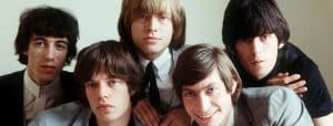 KEITH RICHARDS EXPLIQUE QUE LES ROLLING STONES ÉTAIENT "ENVIEUX" DES BEATLES À LEURS DÉBUTS : "ILS FAISAIENT CE QUE NOUS VOULIONS".