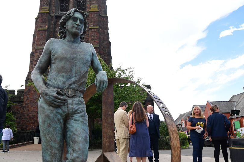 La statue de John Lennon près de Penny Lane (Image : Liverpool ECHO)