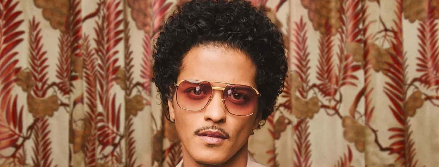Bruno Mars a écrit une de ses chansons à succès lorsqu'il a cessé d'essayer d'être meilleur que les Beatles.